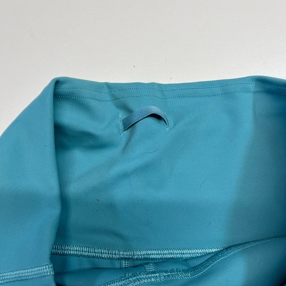 Lululemon Wunder Train Shorts 4” Women’s Size 10 Tidel Teal - Picture 5 of 7